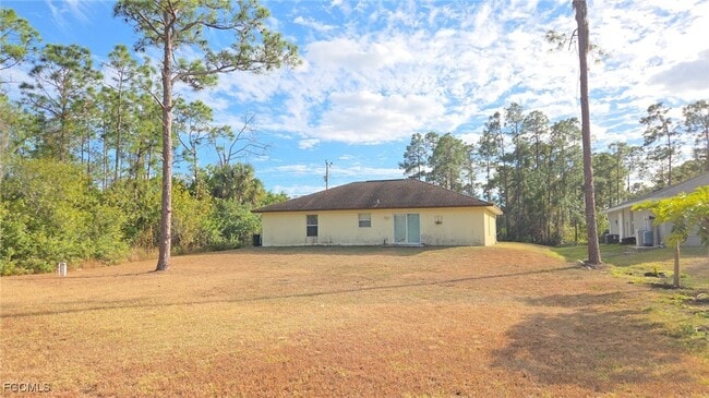 Photo - 1013 Butler St E