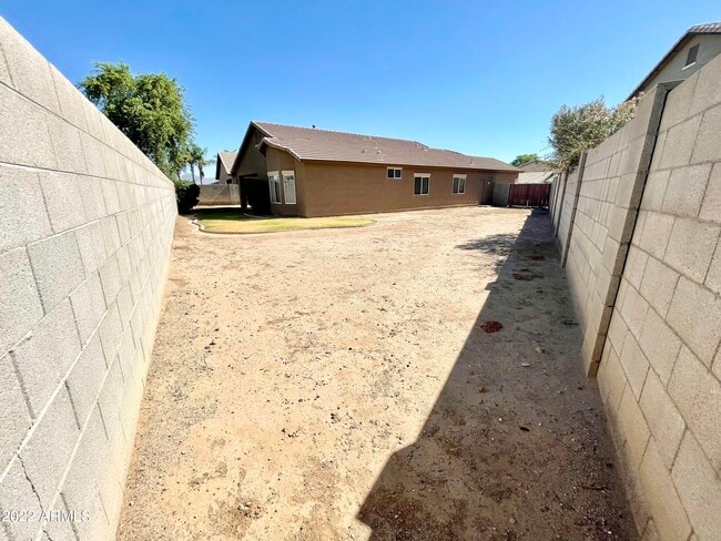 Photo - 21 N 122nd Ave