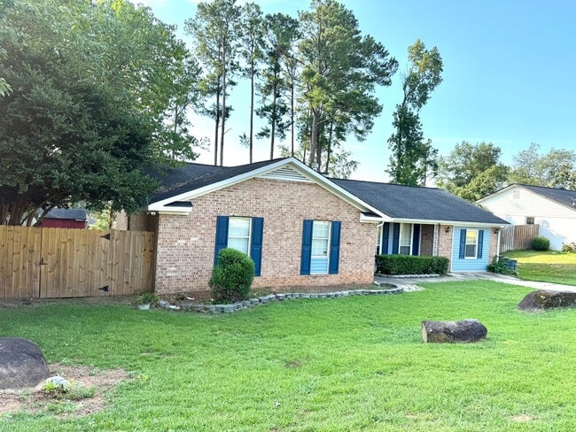 Photo - 308 Candlewood Dr