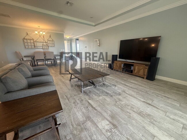 18168 Everson Miles Cir