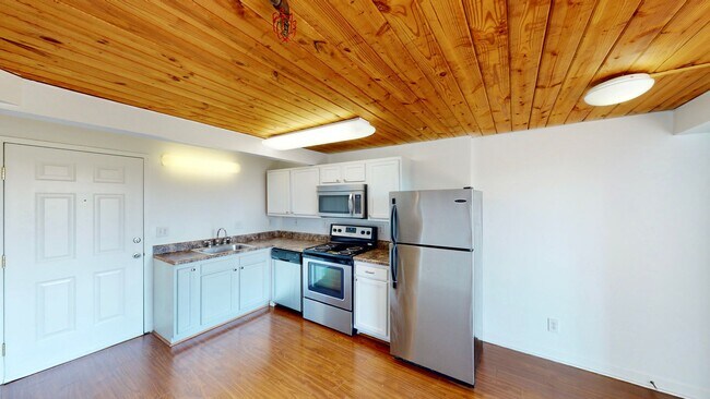 Photo - 201 S Hoskins Rd Unidad #317