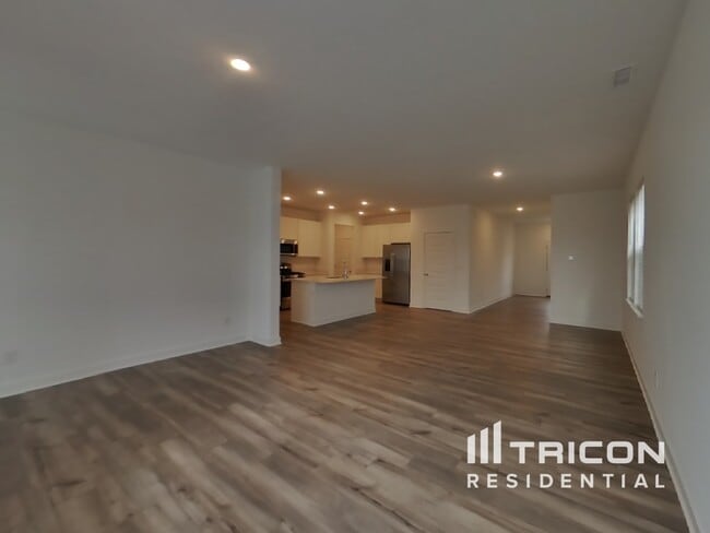 Photo - 11437 Hartwell St