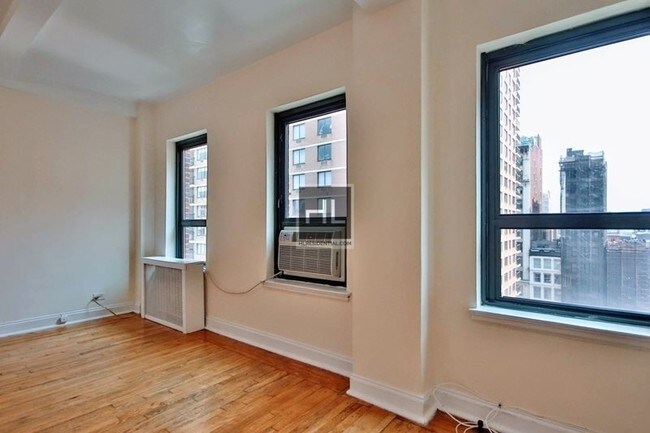 Photo - Waverly Place Unit 9C
