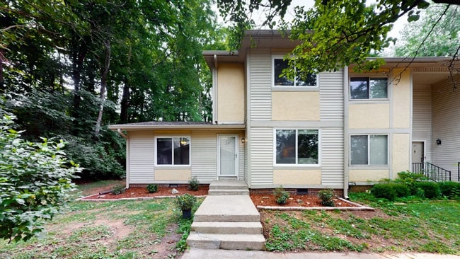 Building Photo - 4958 Edmondson Pike Rental