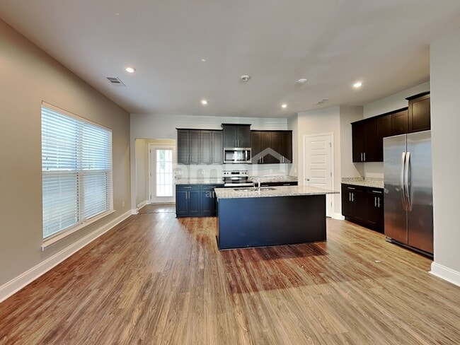 Photo - 5340 Tupelo St