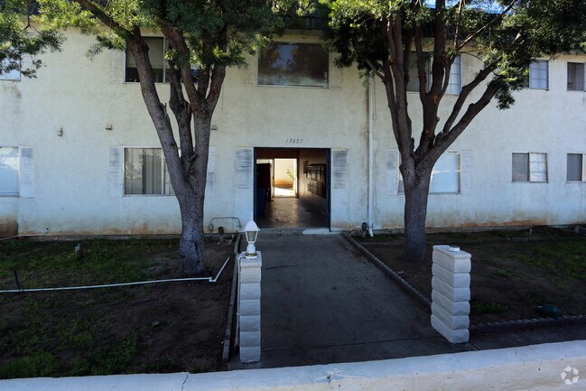 Photo - Marleta Manor Apartments