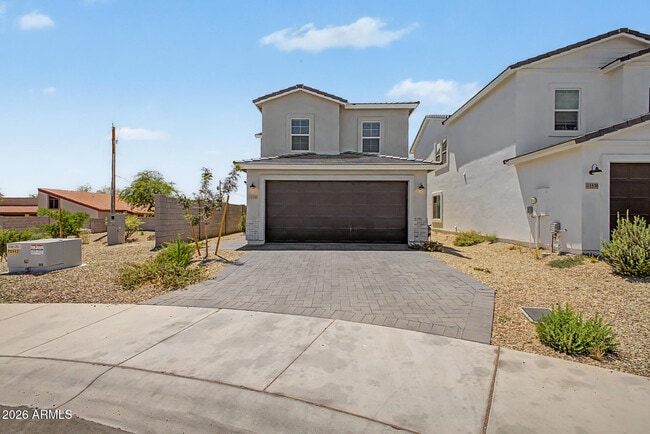 Building Photo - 1528 N Pueblo Dr