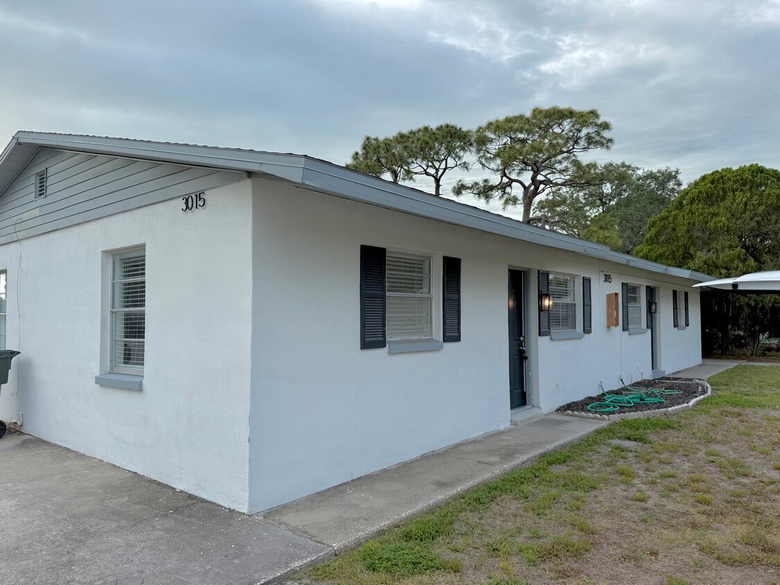 Photo - 3015 Adrian Ave (Largo, FL)