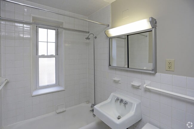 Photo - Loring Grove Apartments