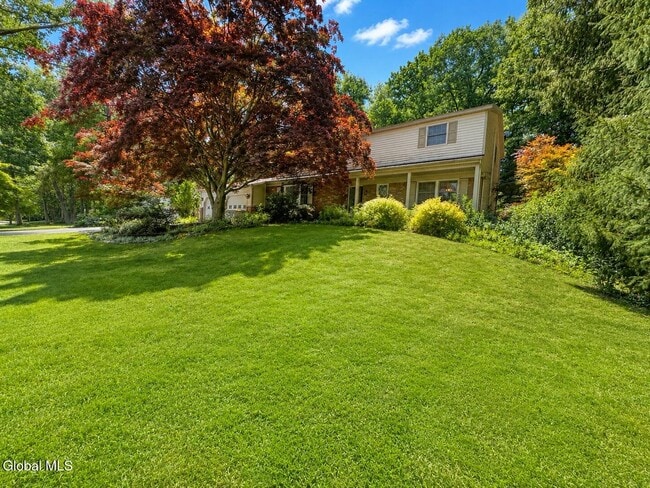 Photo - 11 Hearthside Dr