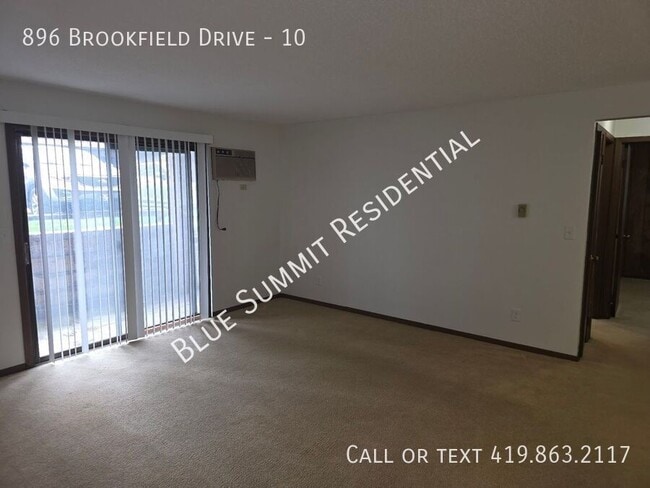 Photo - 896 Brookfield Dr Unidad 10