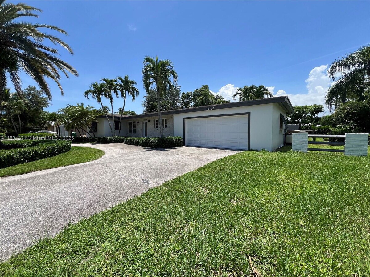 Photo - 15400 SW 84th Ave Apartment