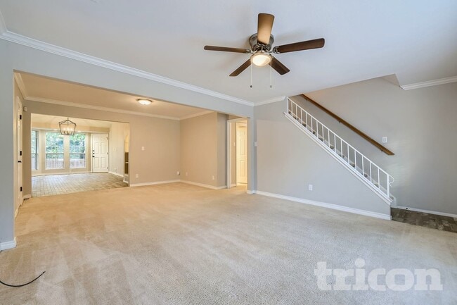 Photo - 606 Shelmar Dr