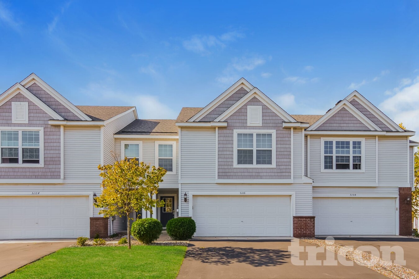 Photo - 5106 Farnham Dr N