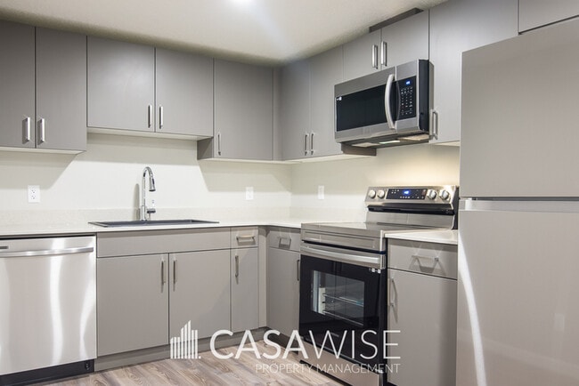 Building Photo - 6239-6176 176 Ave NW