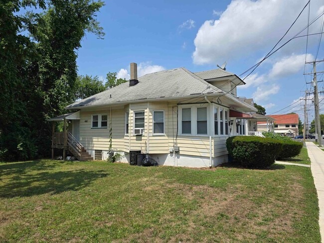 429 Doughty Rd