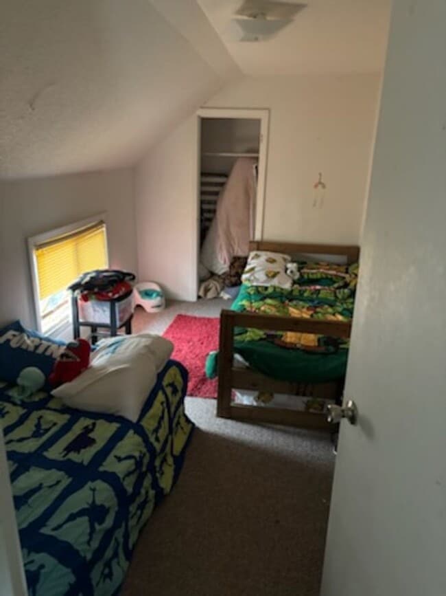 Photo - clarke1909 Unit 1909