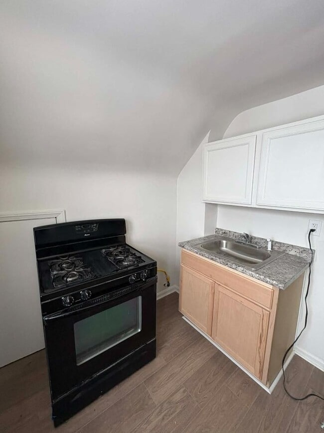 Photo - 3661 E 151st St Unit #2