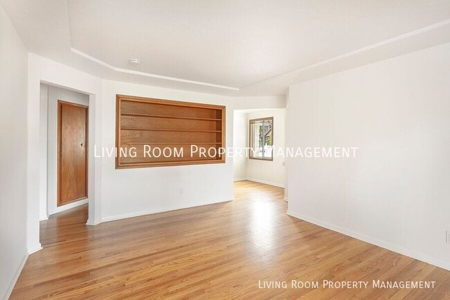 Photo - 7906 NE Oregon St