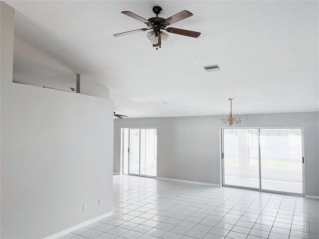 Photo - 30 Pine Tree Dr