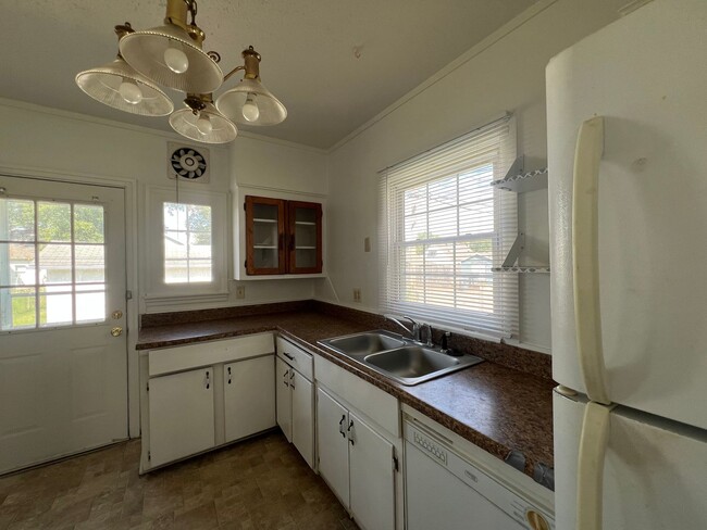 Photo - Don't Miss Out!