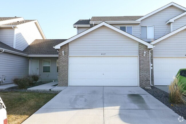 Building Photo - Beautifully Renovated Town home in Eaton.