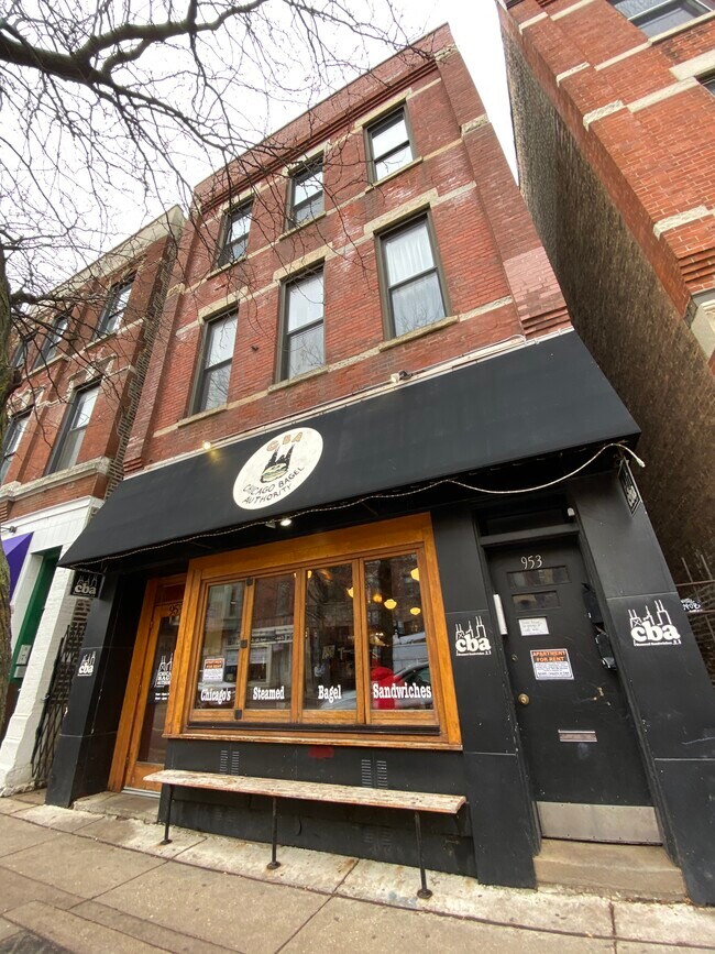 Photo - 953 W Armitage Ave