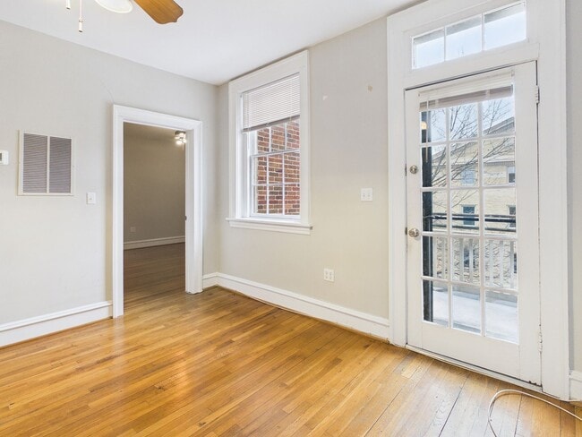 Photo - 2710 Stuart Ave Unidad 10