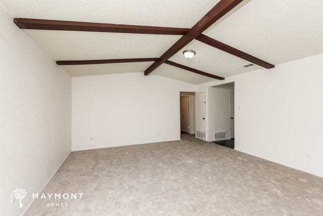 Photo - 1420 Palisades Dr