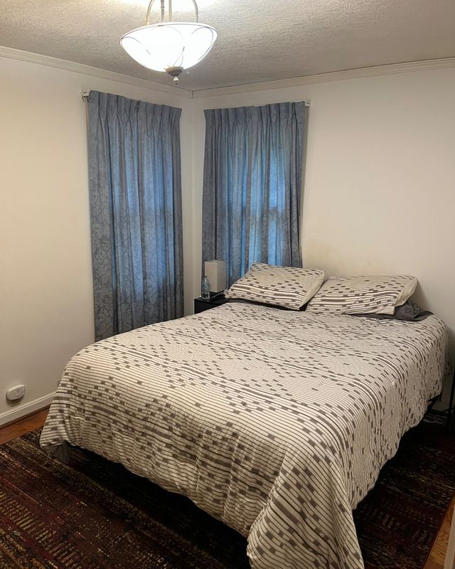 Photo - 1663 Longwood Rd