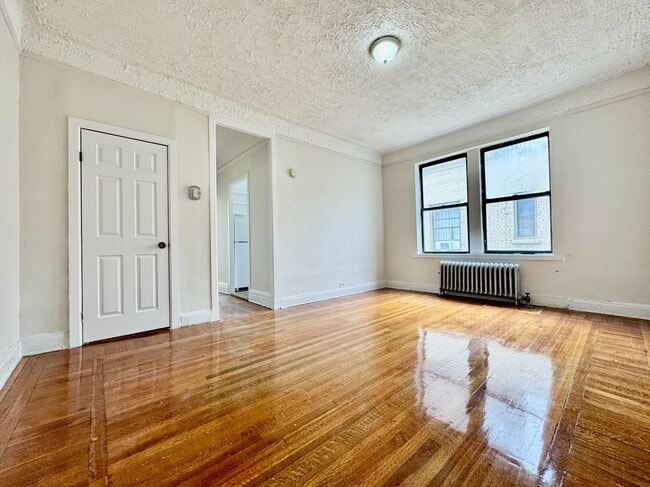 Building Photo - 138 Haven Ave Rental