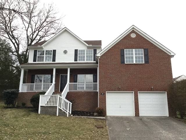 Building Photo - 204 Annesbury Ln