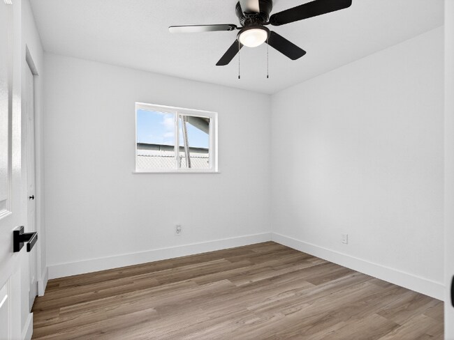 Photo - 6013 Cedar Ln