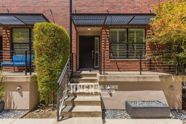 Photo - 1322 E Sutter Walk