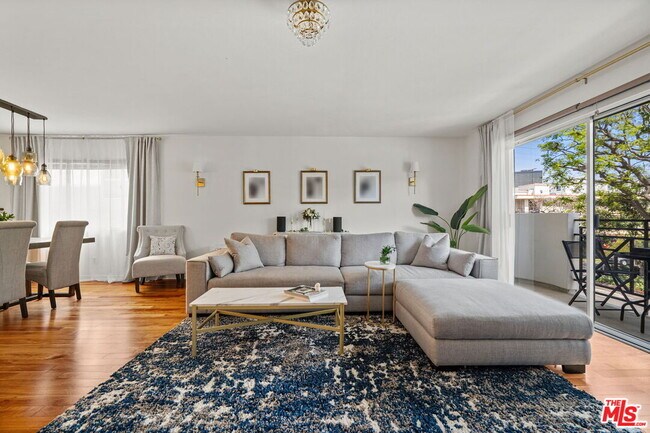 11907 Darlington Ave Unit 101