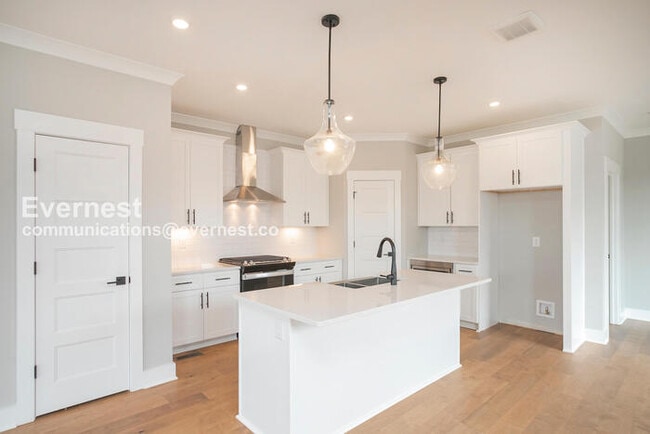 Photo - 1612 23rd Ave N