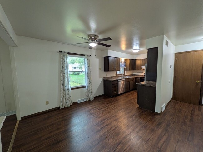 Photo - Trafalger Place Duplex Unit 5307