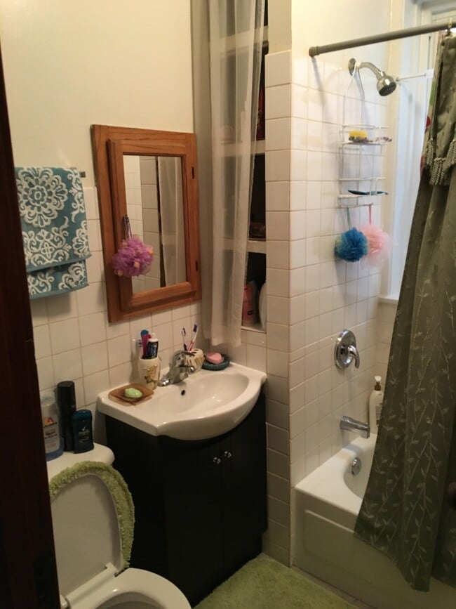 Photo - 2338 W Walton St Unit 3rd floor