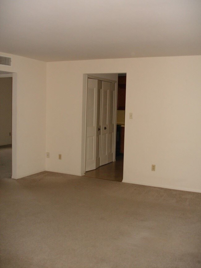 2 br, 1 bath House 3606 ORKNEY ROAD, APT. B House Rental in