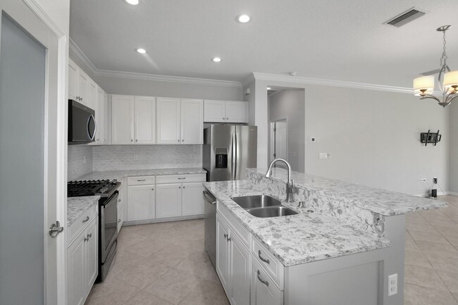 Photo - Milano Annual Home for Rent