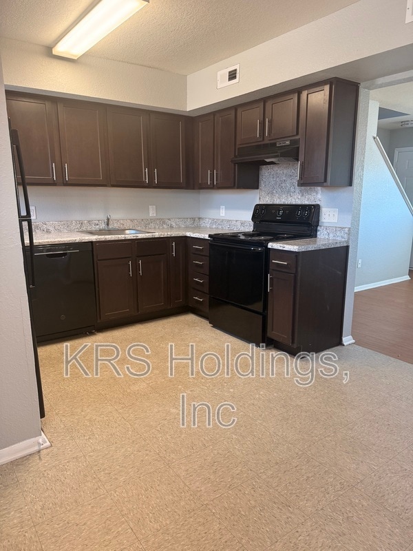 Photo - 4104 Newsome Dr