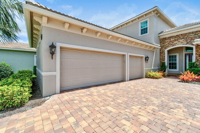 Photo - 9019 SW Terzi Wy