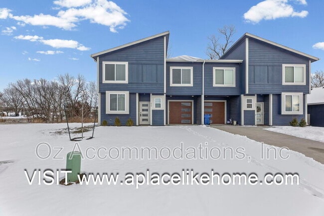 Building Photo - 217 McGee St