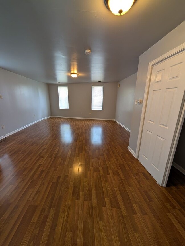 Photo - 1346 N 27th St Unidad 3rd Fl
