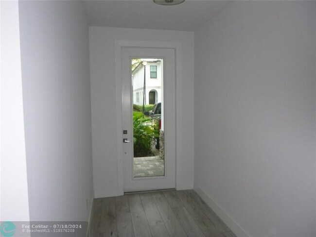 Photo - 4519 E Aqua Bella Ln