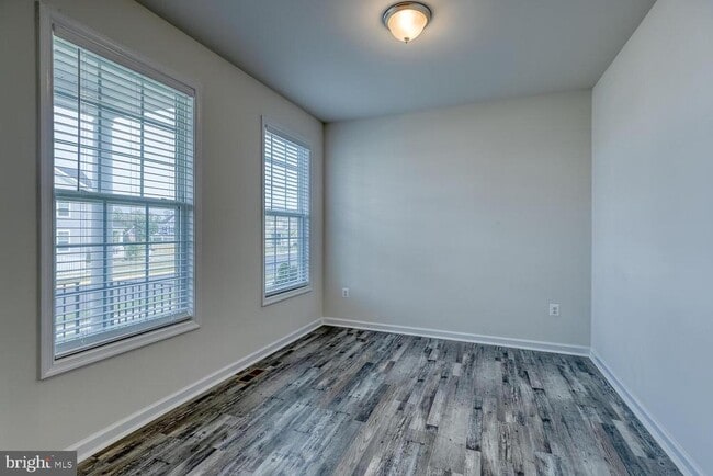 Photo - 336 Boxelder Dr