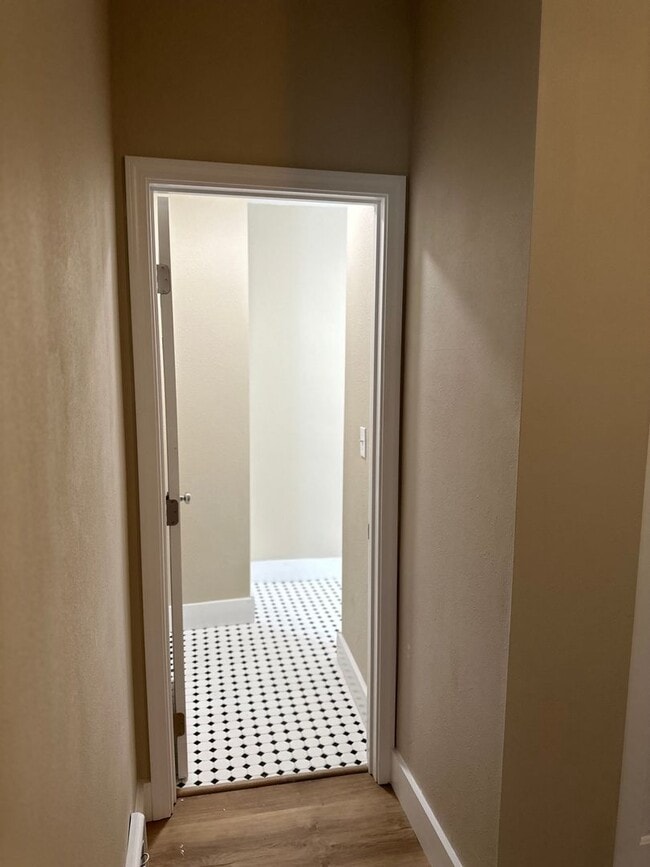 Photo - Remodeled Downtown Home!