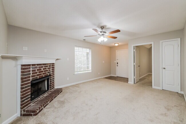 Photo - 1256 Whitten Rd