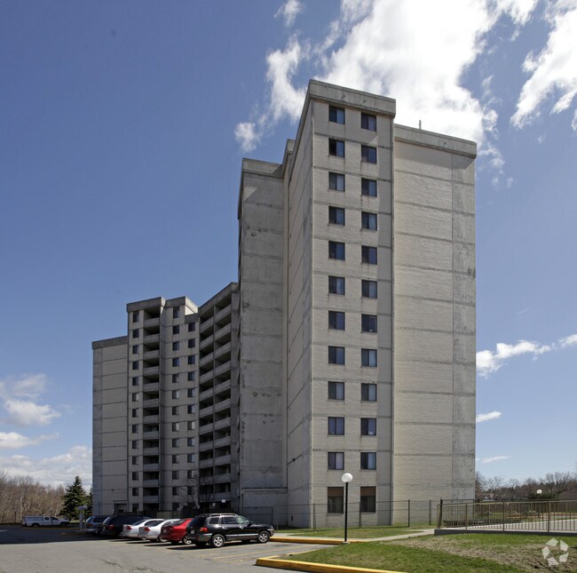 Photo - Livonia Place Apartments