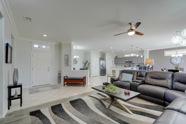 Building Photo - 16431 W Boulder Vista Dr Unit ID1385843P